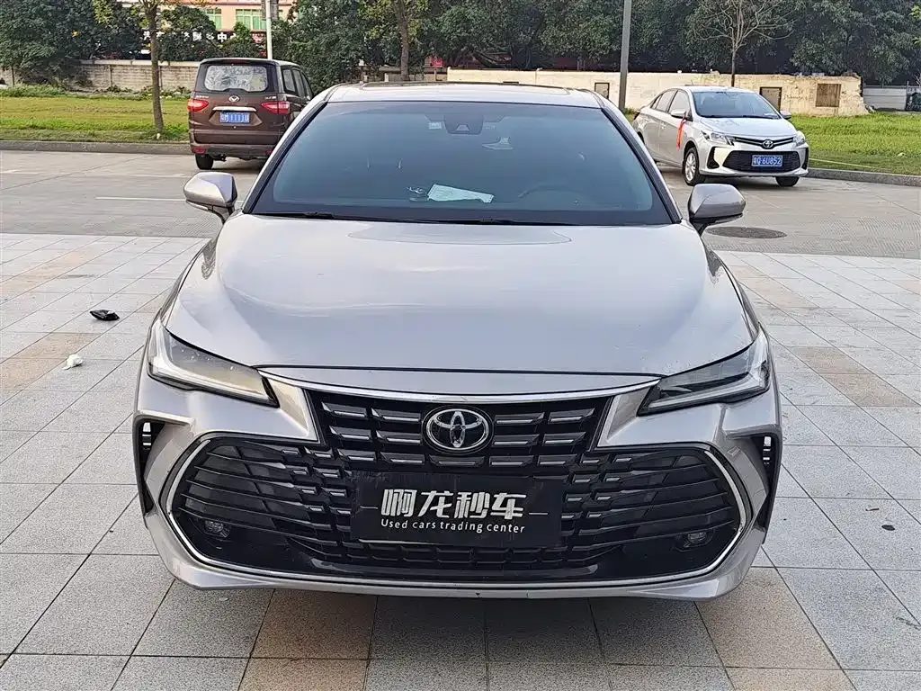 Toyota Avalon 2023 из CN, фото 9