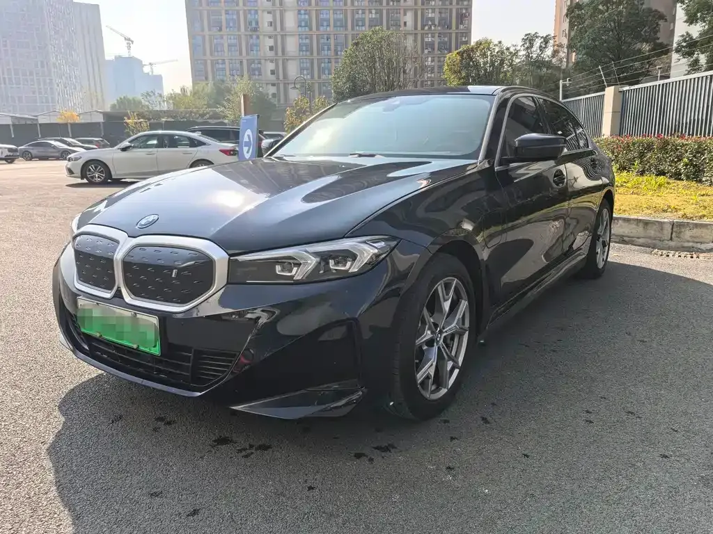 BMW i3 — фото 1