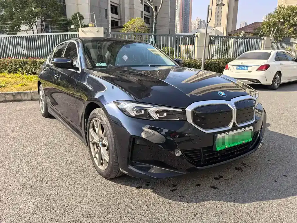 BMW i3 — фото 8