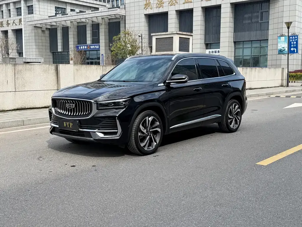 Geely Xingyue L — фото 1