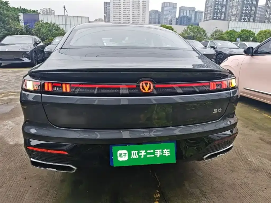 Changan Eado — фото 4
