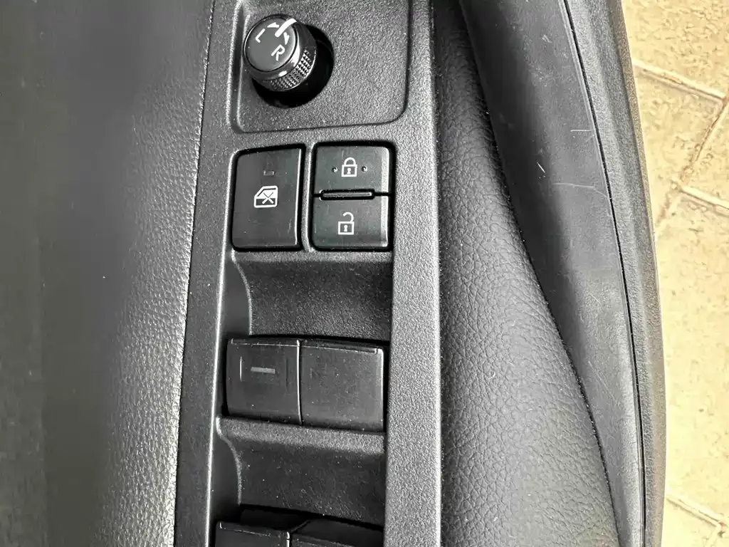 Toyota Levin 2022 из CN, фото 10