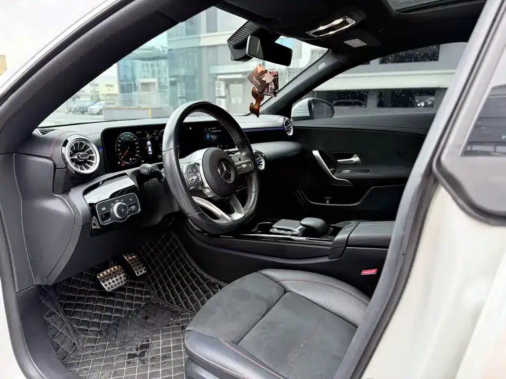 Mercedes-Benz CLA (Import) 2021 из CN, фото 2
