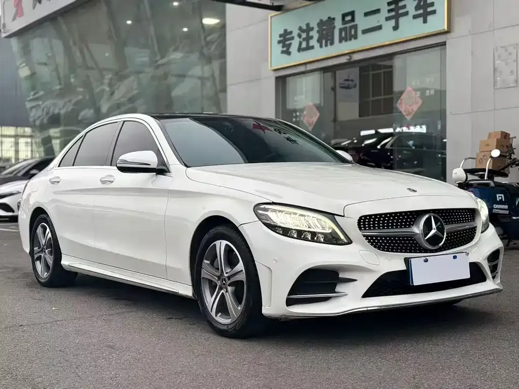 Mercedes-Benz C-Class — фото 6