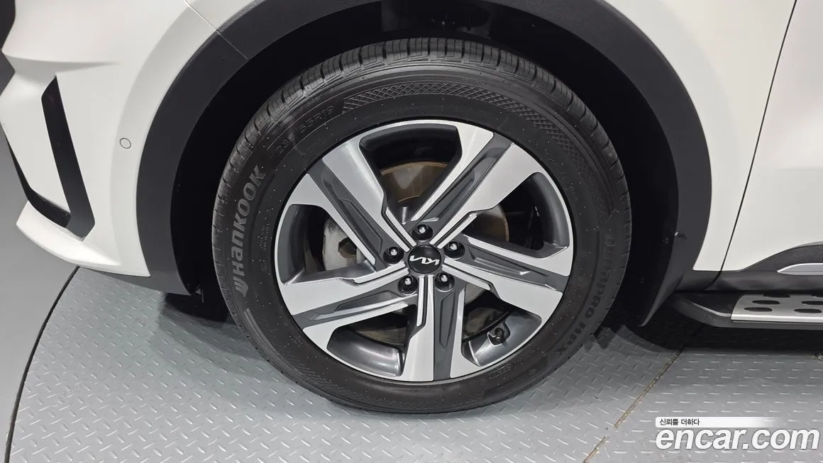 Kia Sorento — фото 8
