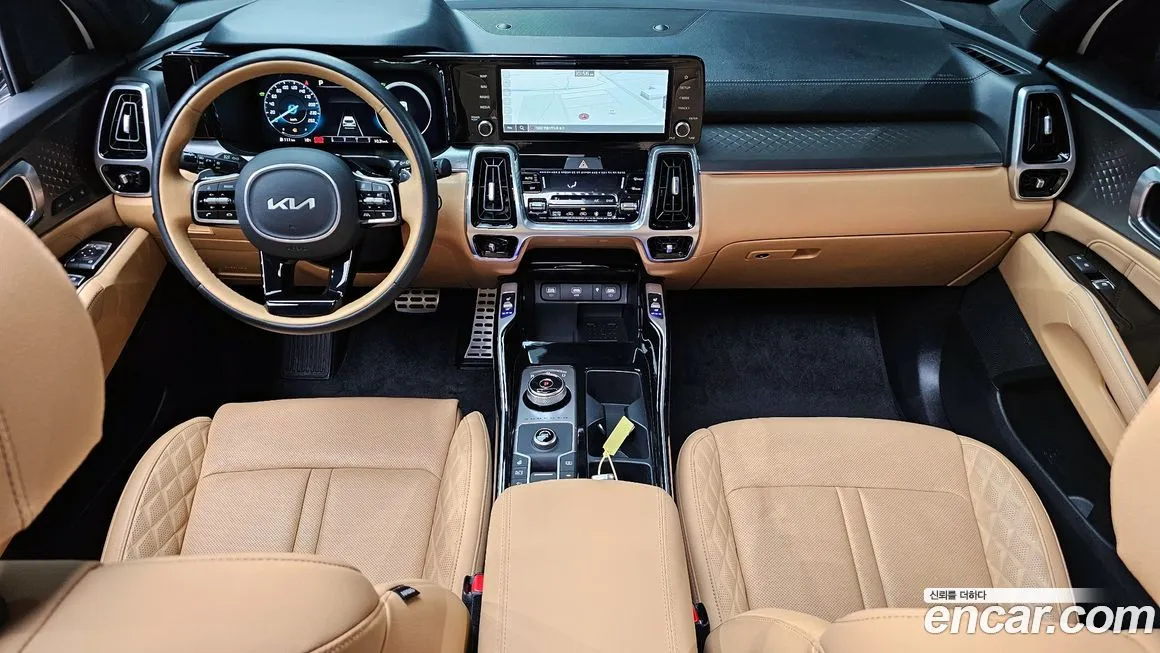 Kia Sorento — фото 6