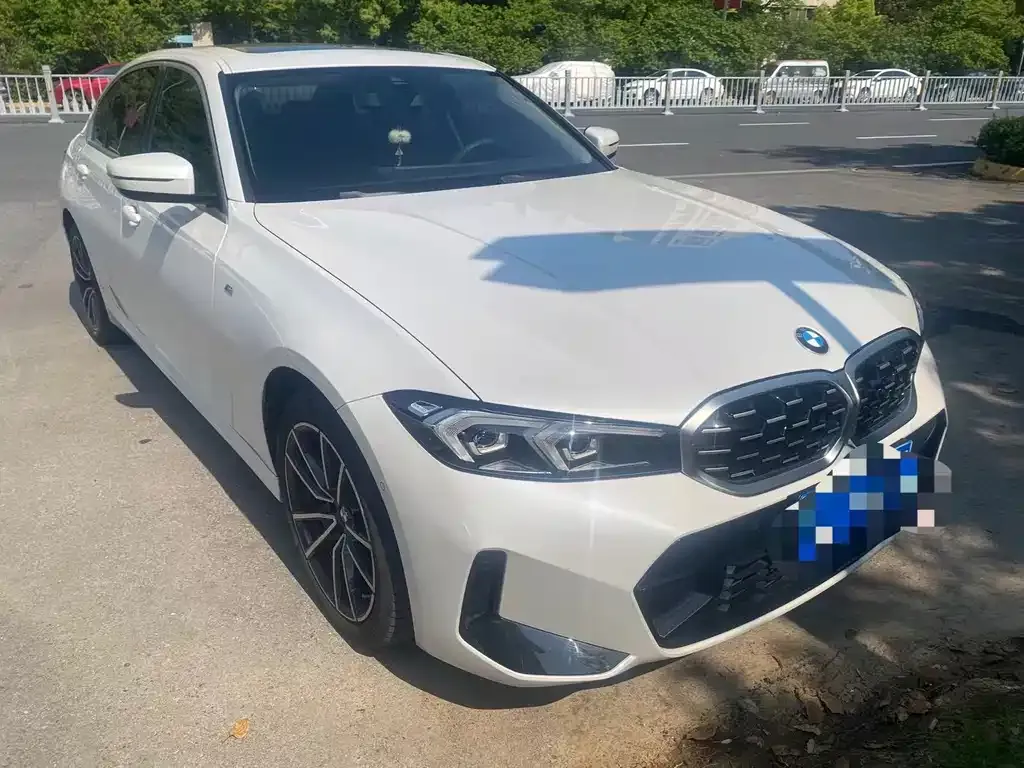 BMW 3 Series 2023 из CN, фото 8