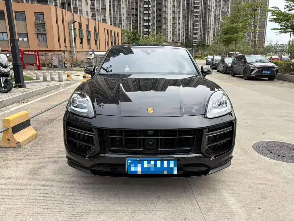 Porsche Cayenne 2023 из CN, фото 1