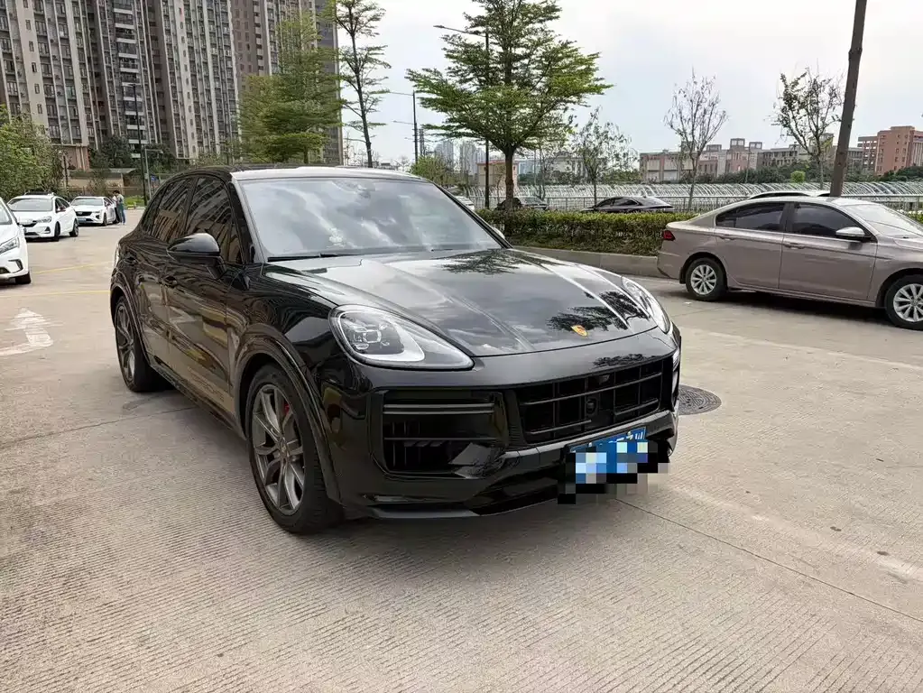 Porsche Cayenne 2023 из CN, фото 3