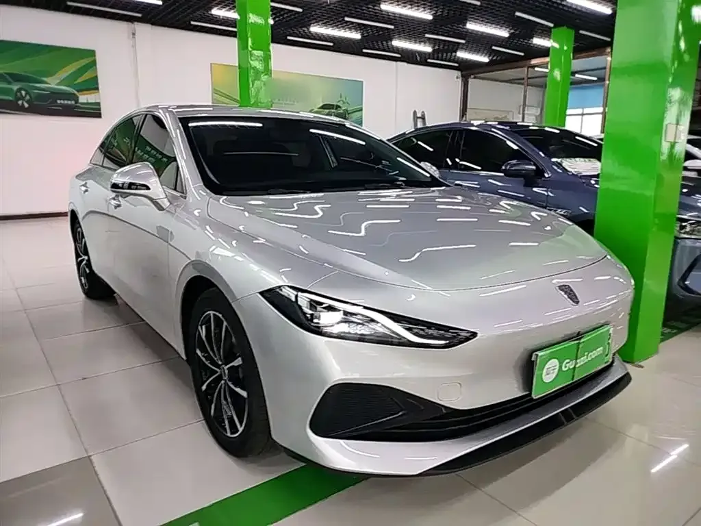 Roewe D7 2025 из CN, фото 9