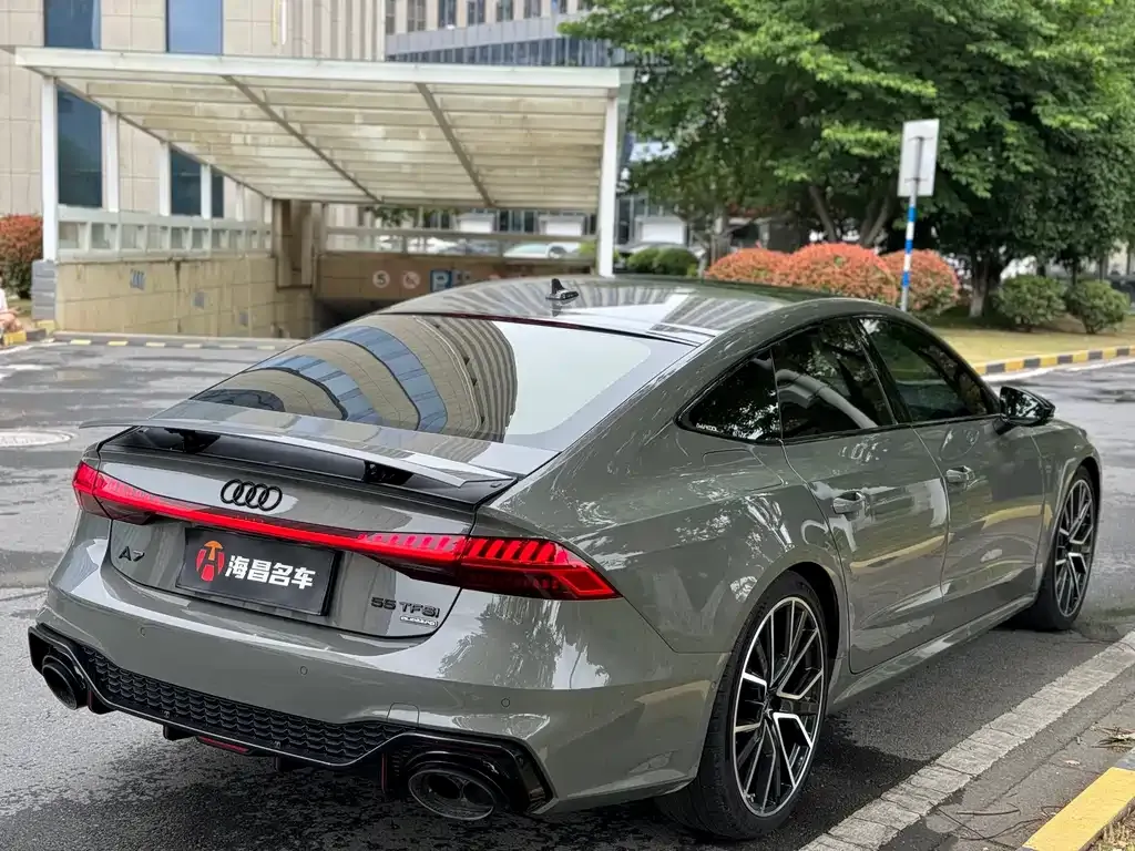 Audi A7 — фото 4