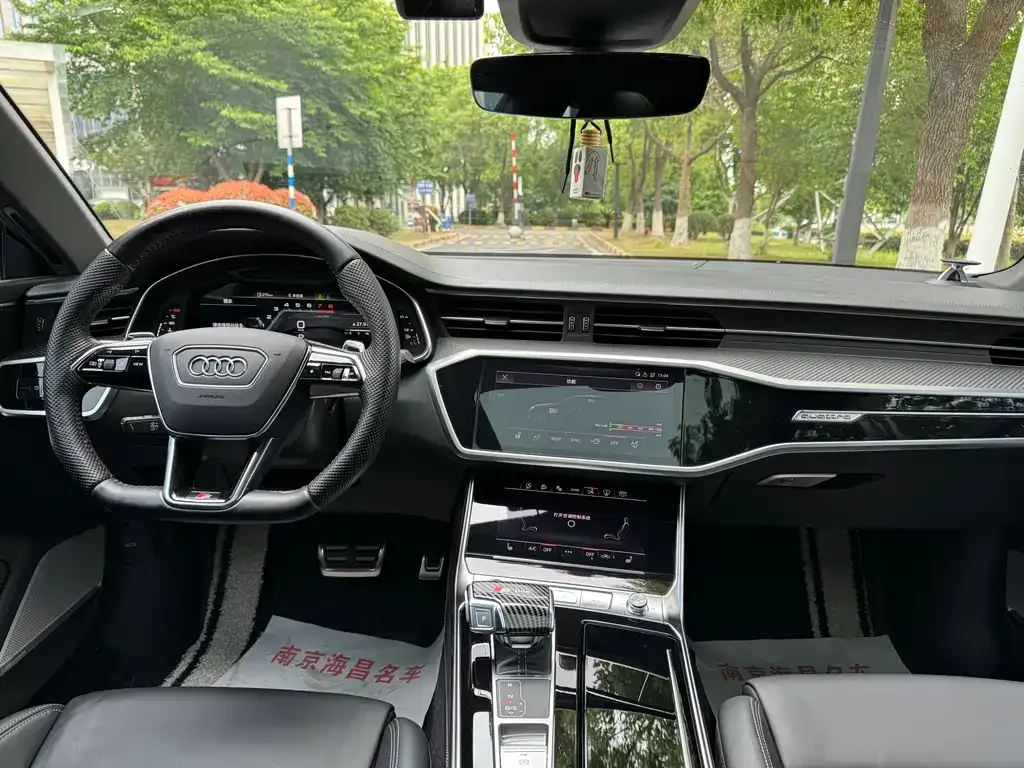 Audi A7 — фото 5