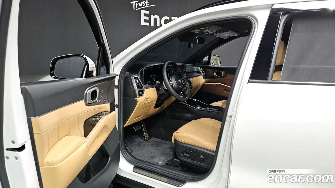 Kia Sorento — фото 5