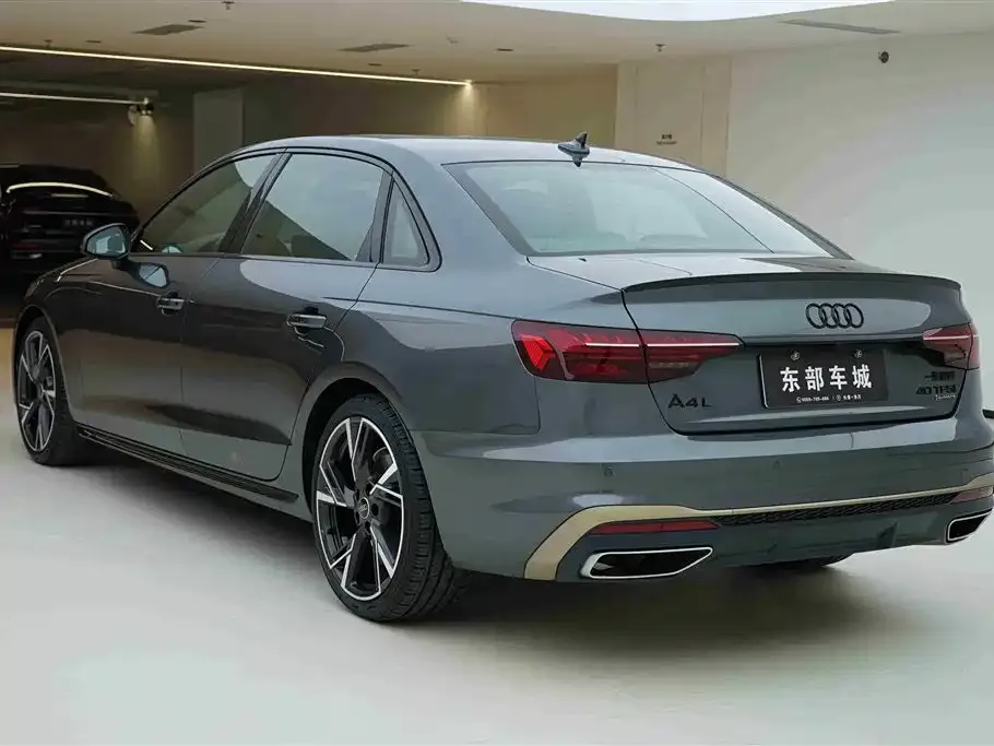 Audi A4L — фото 5