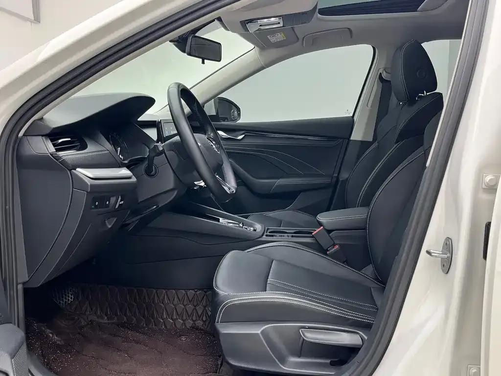 Skoda Octavia — фото 7
