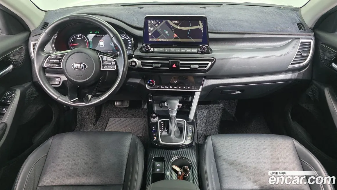 Kia Seltos — фото 10