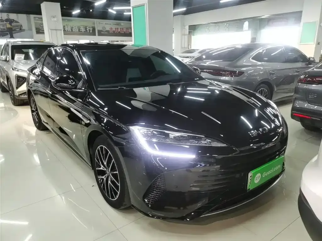 BYD Seal — фото 6