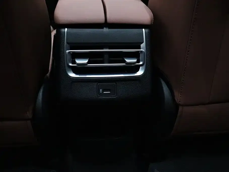 Changan CS75PLUS — фото 3
