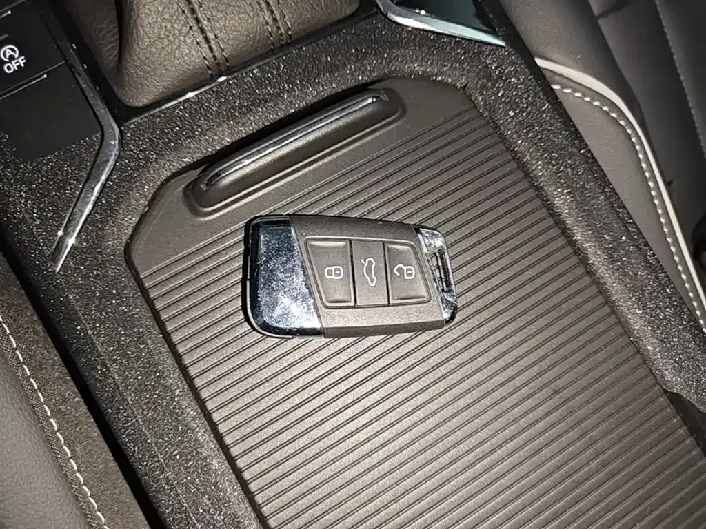 Volkswagen Passat — фото 9