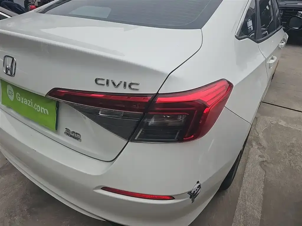 Honda Civic — фото 4