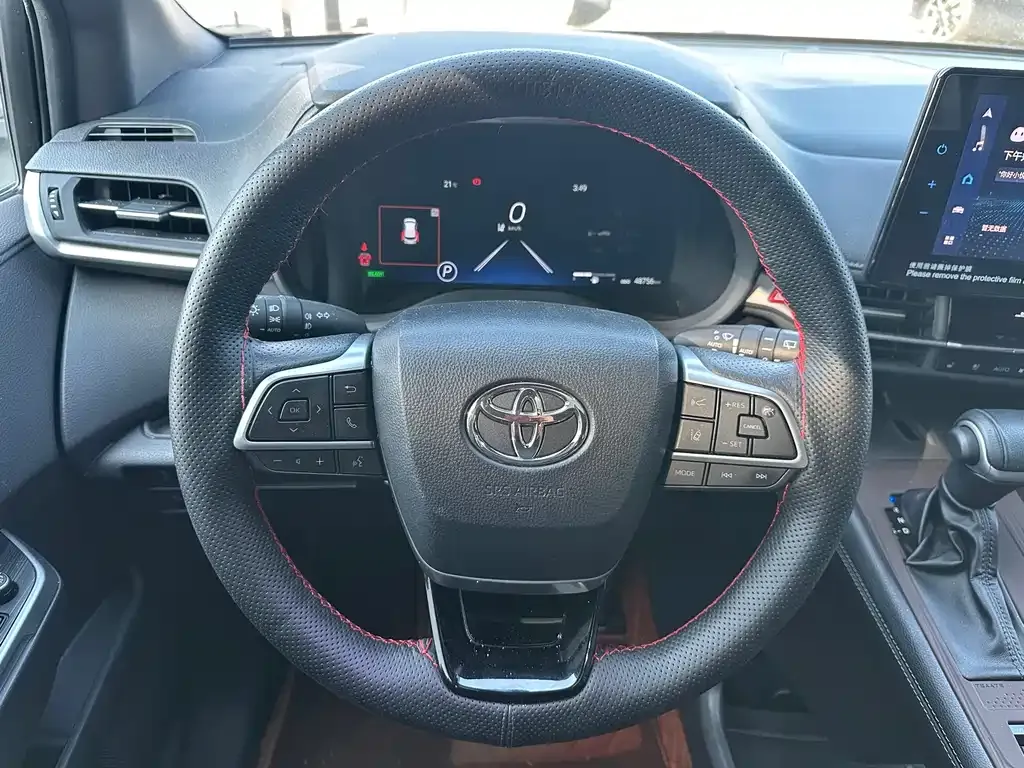 Toyota Sienna — фото 4