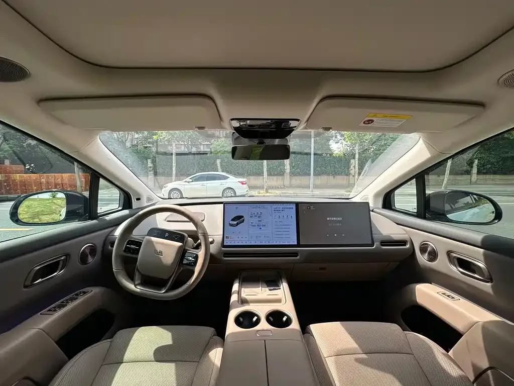 Li Auto i8 2025 из CN, фото 3