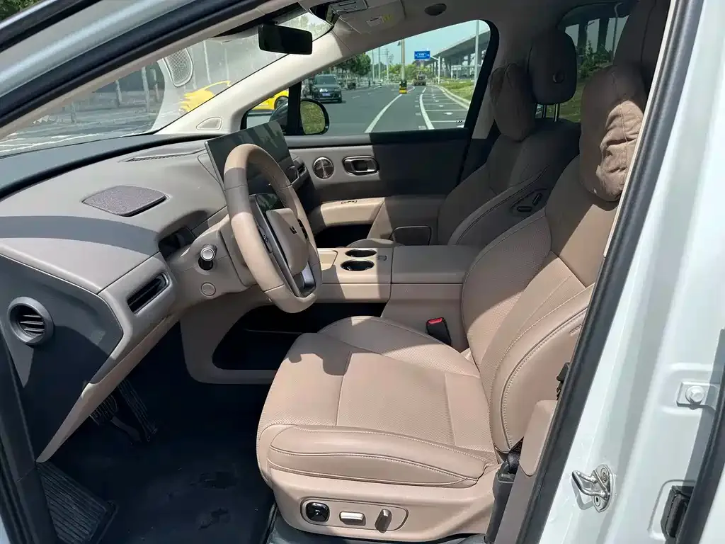 Li Auto i8 2025 из CN, фото 9