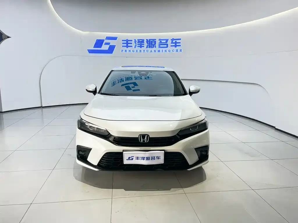 Honda Civic — фото 3