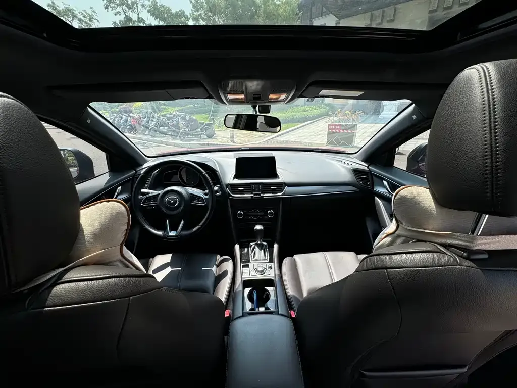 Mazda CX-4 2021 из CN, фото 5