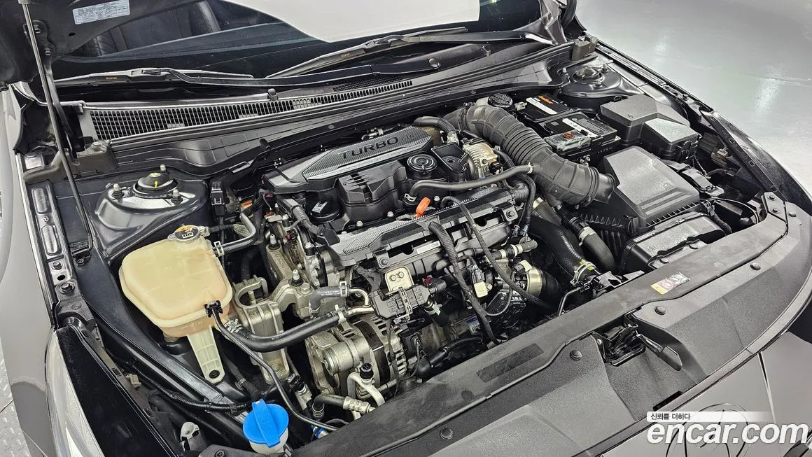 Hyundai AVANTE 2021 из KR, фото 7