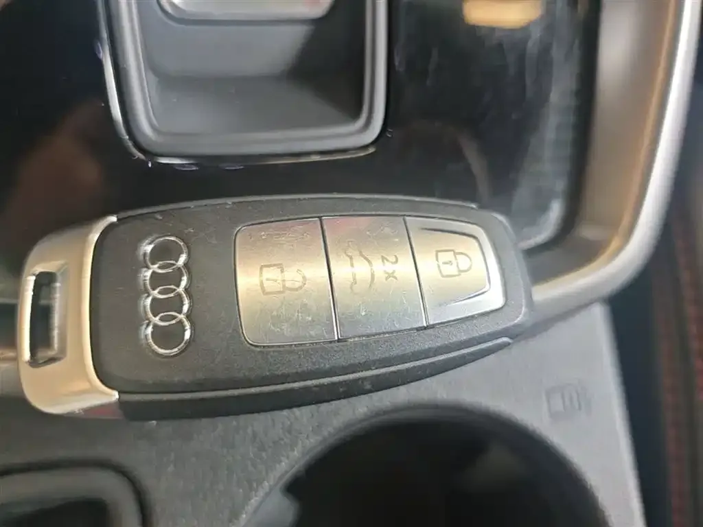 Audi A3 — фото 2