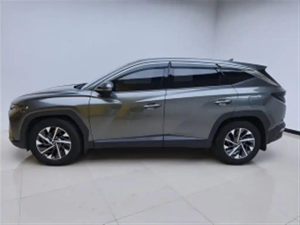 Hyundai Tucson — фото 8
