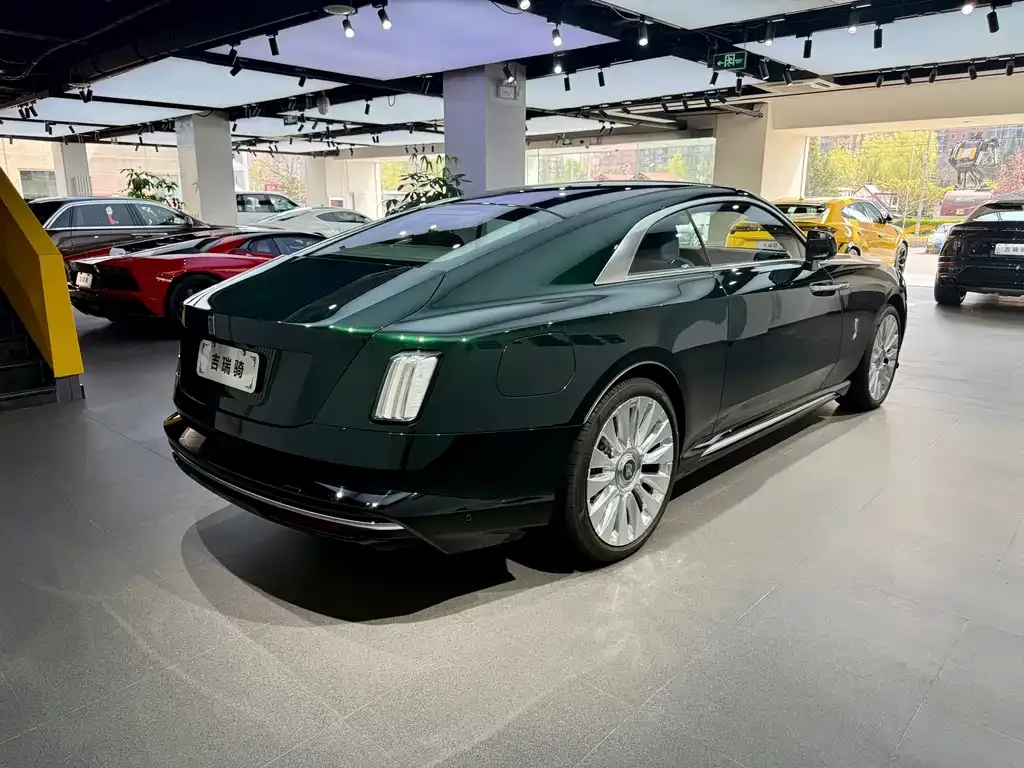 Rolls-Royce Phantom 2024 из CN, фото 10