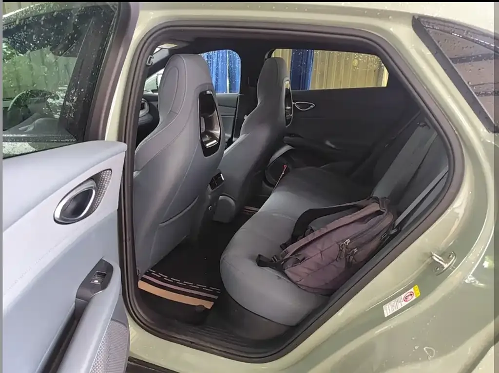 BYD Seal 06GT — фото 2