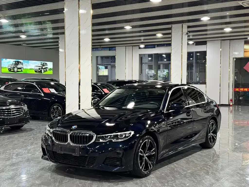 BMW 3 Series — фото 1