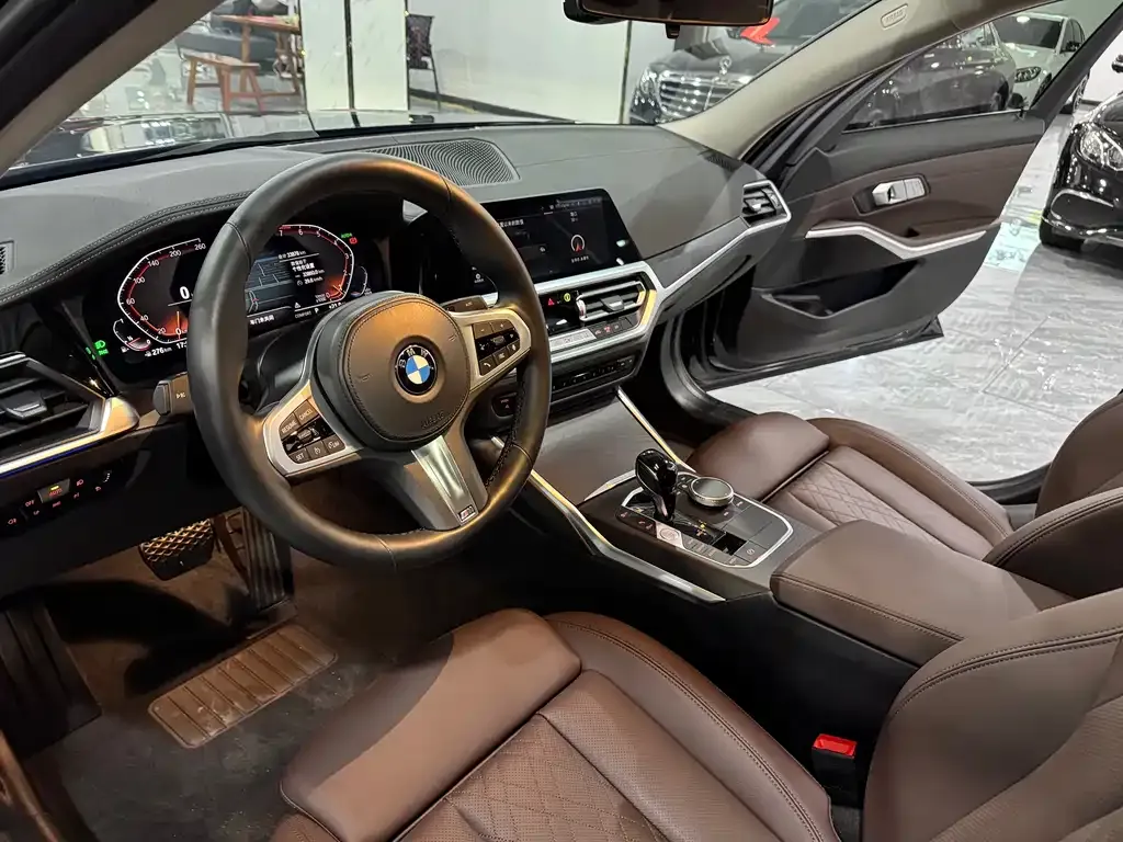 BMW 3 Series — фото 10