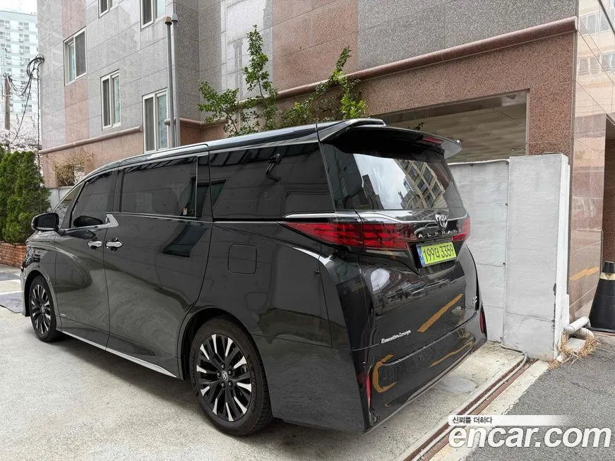 Toyota Alphard 2024 из KR, фото 7