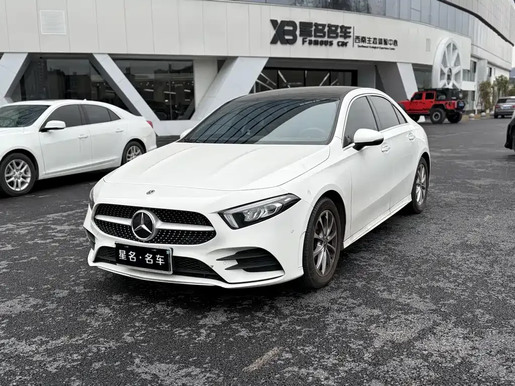 Mercedes-Benz A-Class — фото 1