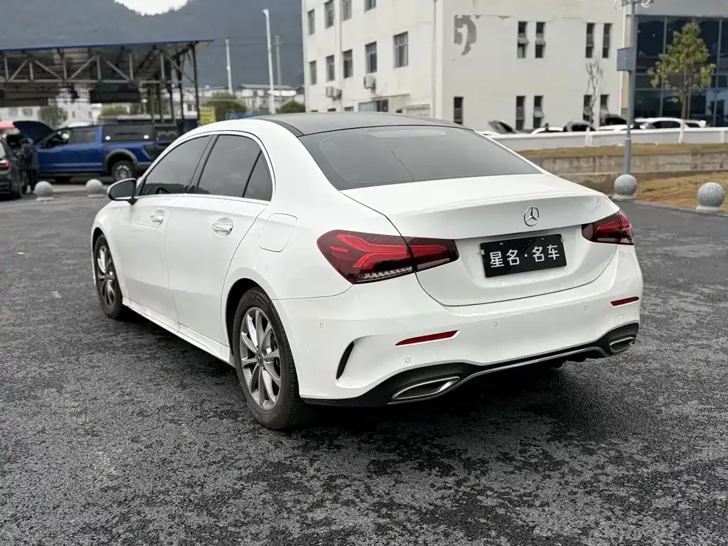 Mercedes-Benz A-Class — фото 4
