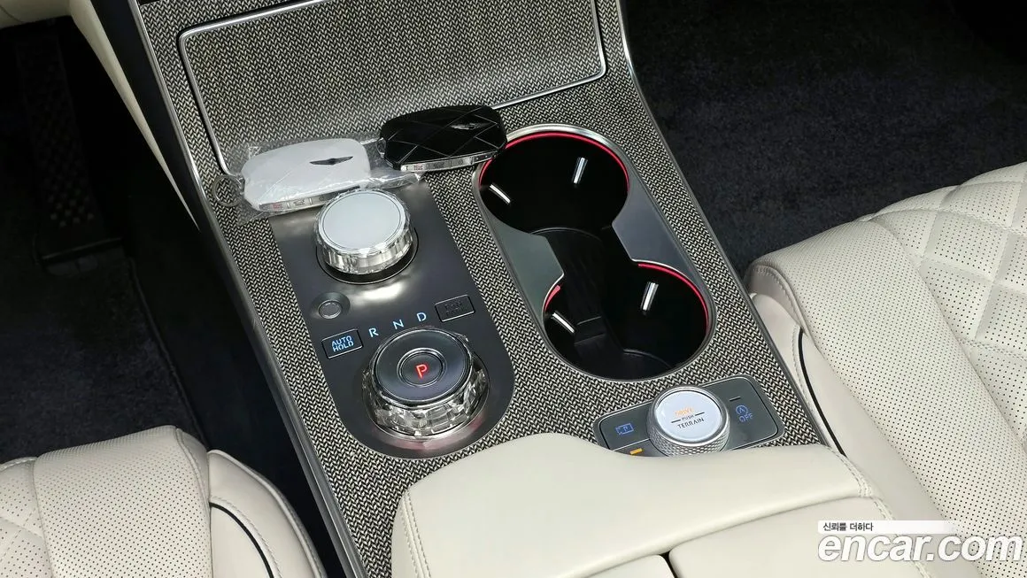 Genesis GV80 — фото 10