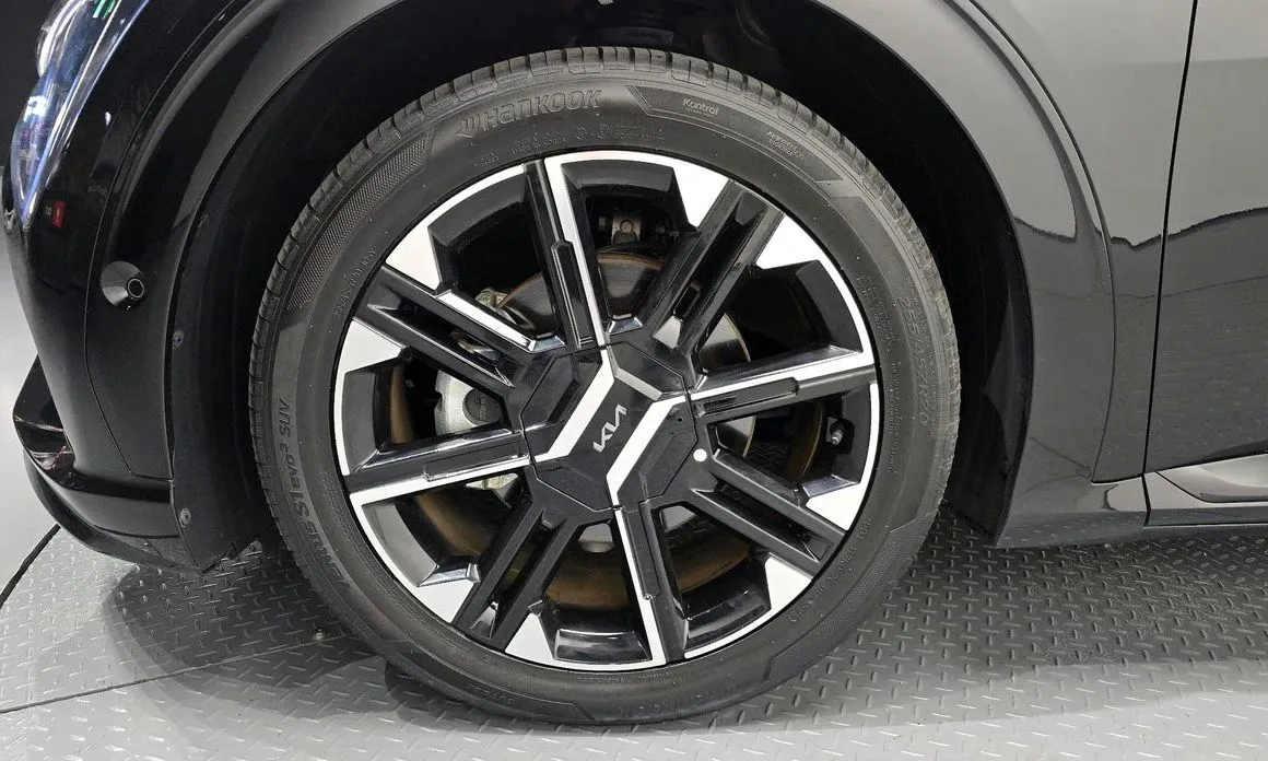 Kia EV6 — фото 4