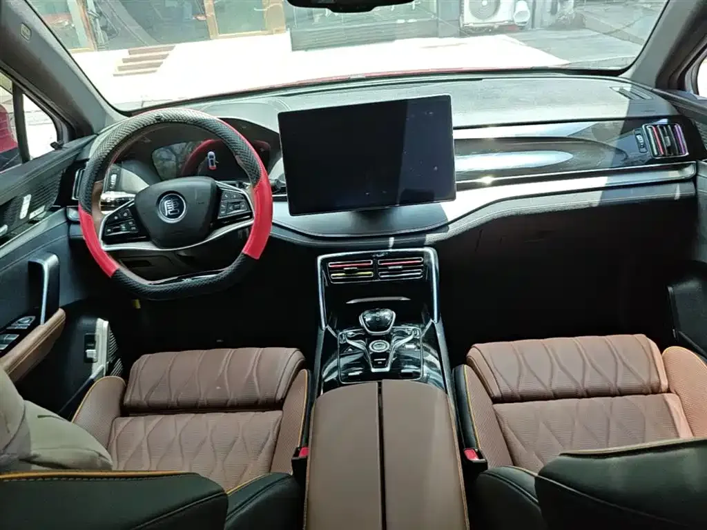 BYD Tang New Energy 2023 из CN, фото 2