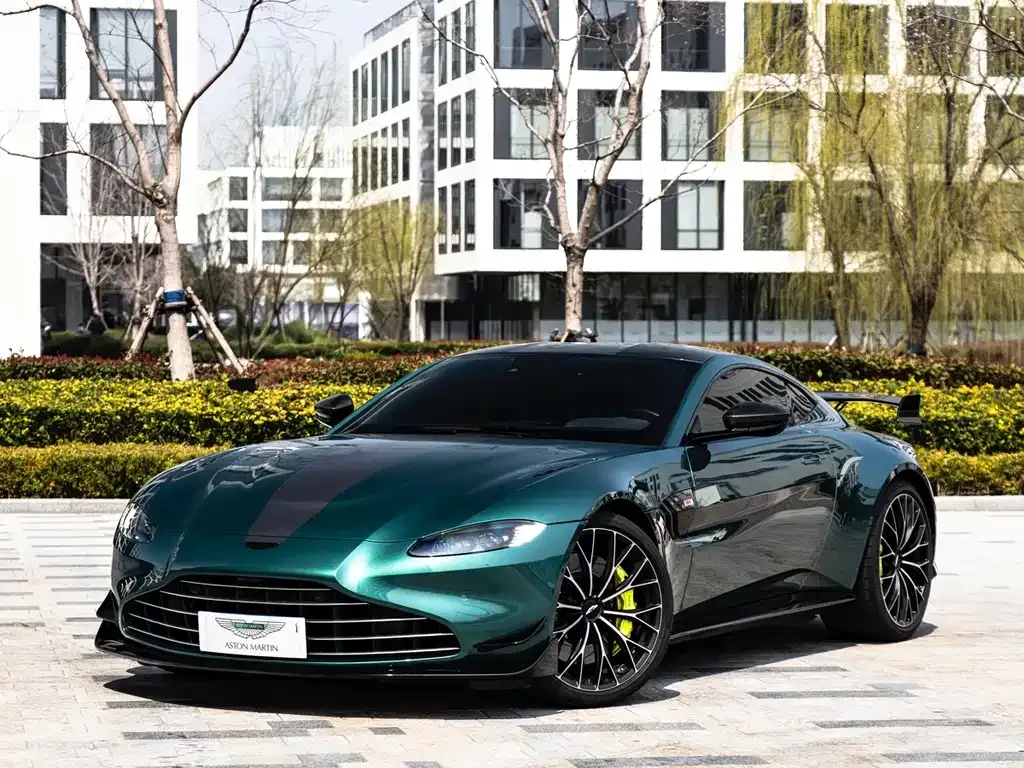 Aston Martin V8 Vantage