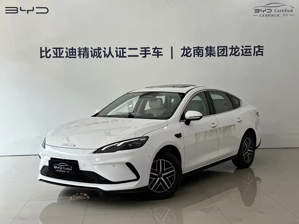BYD Seal 05 DM-i — фото 1