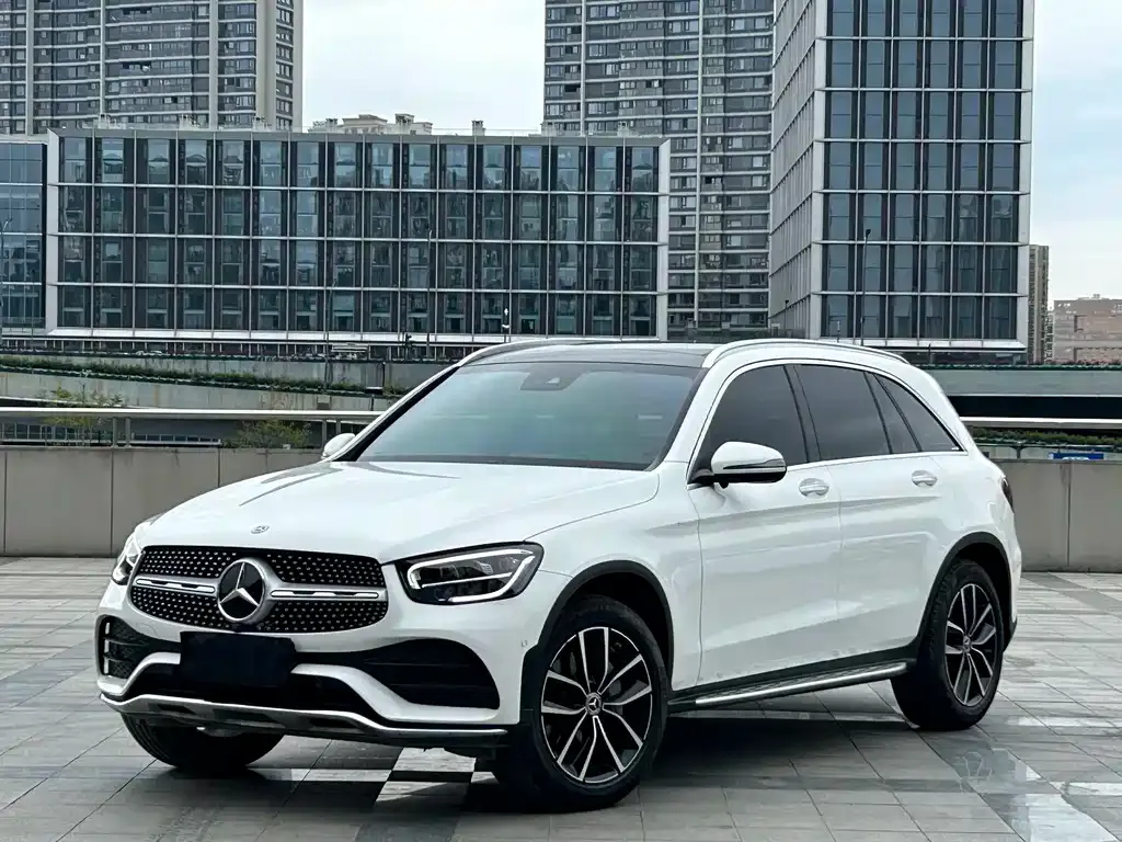 Mercedes-Benz GLC — фото 1