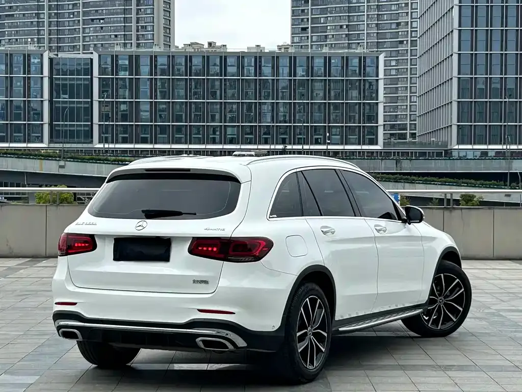 Mercedes-Benz GLC — фото 4