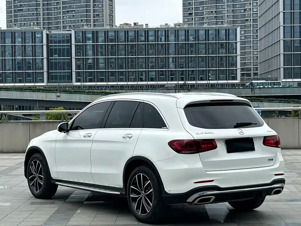 Mercedes-Benz GLC — фото 9