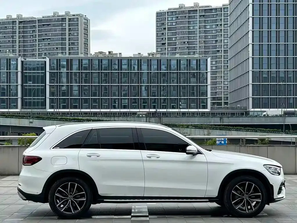 Mercedes-Benz GLC — фото 5