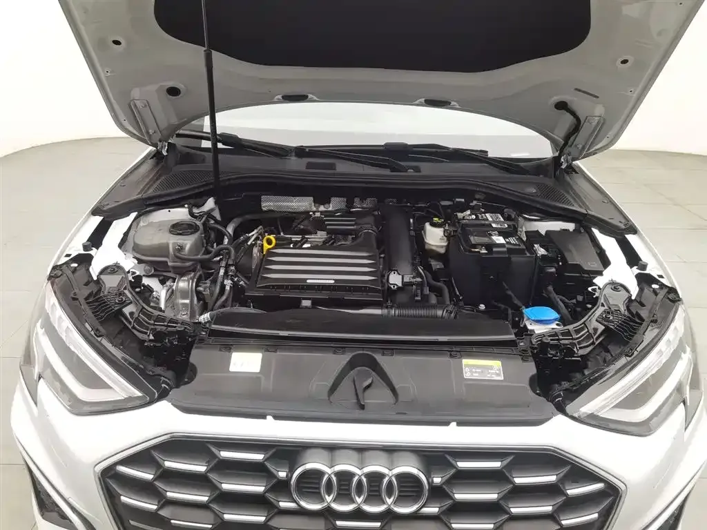 Audi A3 — фото 2