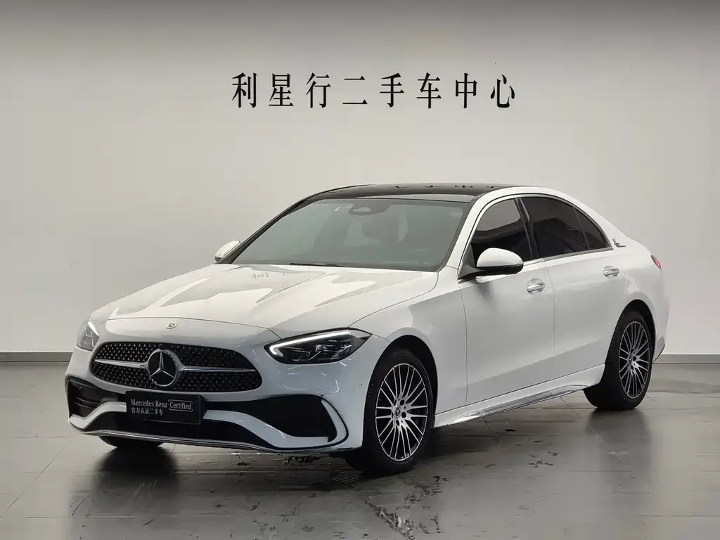 Mercedes-Benz C-Class — фото 1